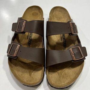 BROWN BIRKENSTOCK ARIZONA. SIZE 44
